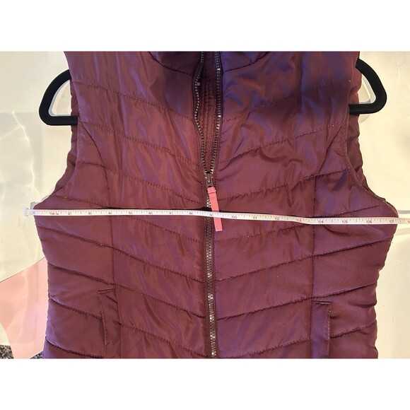 Aeropostale Women's Burgundy Puffer Full Zip  Vest Size Medium - EUC - Picture 5 of 5